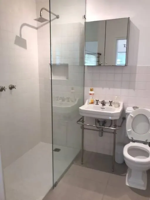 Apartment Camps Bay Studio With Private Patio Cape Town